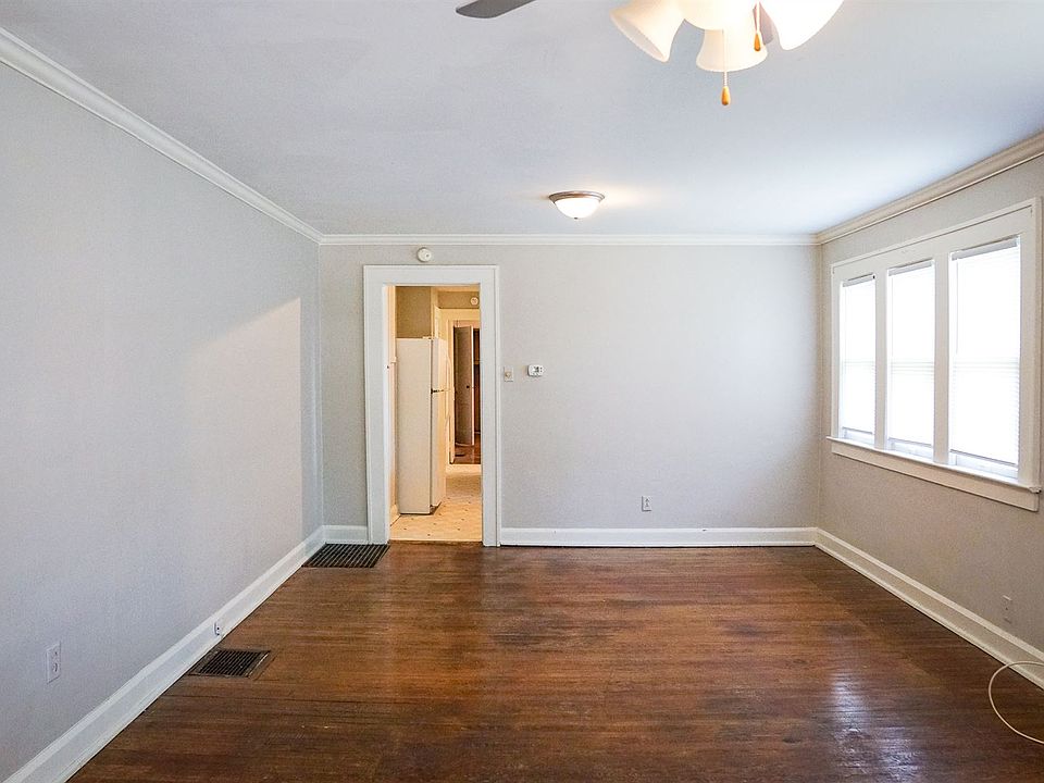 1st image of 865 N Linwood Ave
