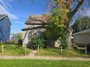 121 11th St, Boone, IA 50036