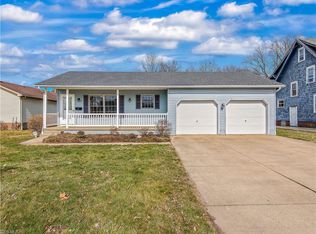 451 Robinson Ave, Barberton, OH 44203