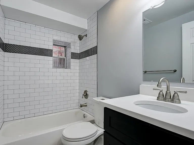 1741 U St NW #1 — Photo 16
