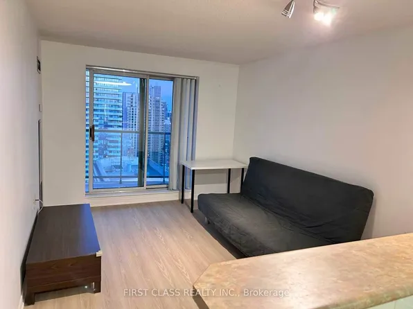 22 Olive Ave, Toronto, ON