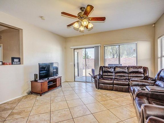 4th image of 17218 W Caribbean Ln
