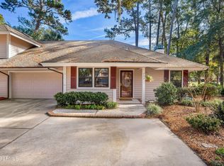 727 N Reeve Rd, Saint helena island, SC 29920