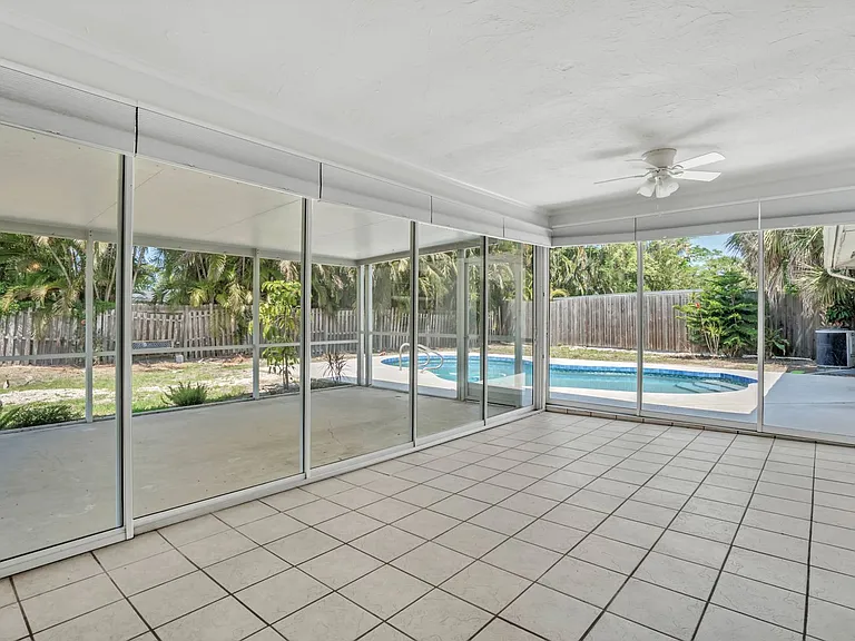 5808 Briarwood Ave — Photo 25