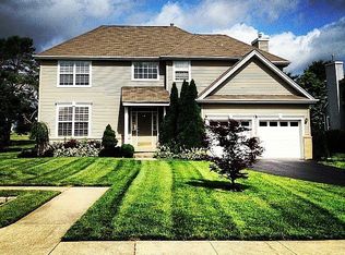 12 Hampshire Pl, Monroe Township, NJ 08831
