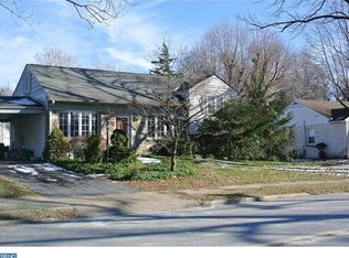 25 Cedar Grove Rd, Conshohocken, PA 19428