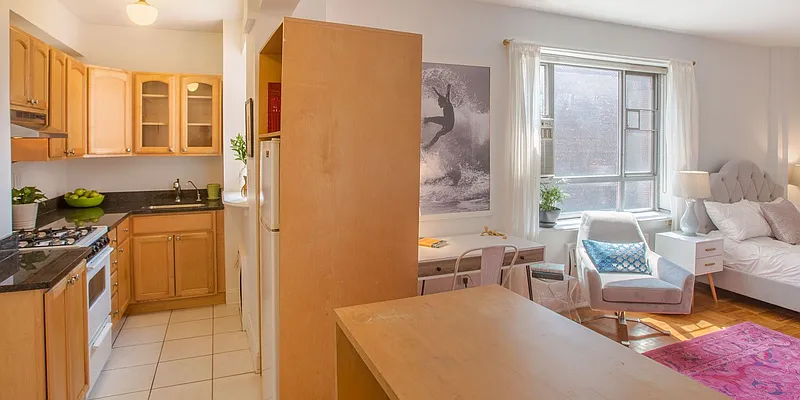 Sold by Garfield Realty  | media 11