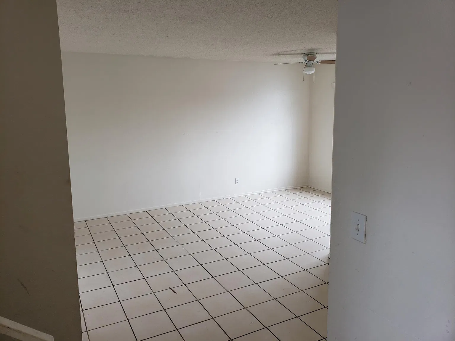 2 bed, 1.5 bath, 1075 sqft, $2,250 — Photo 4
