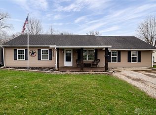 529 Caldwell Cir, New Carlisle, OH