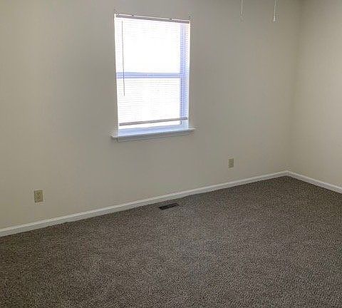 4th image of 1214 Allen Rd #D