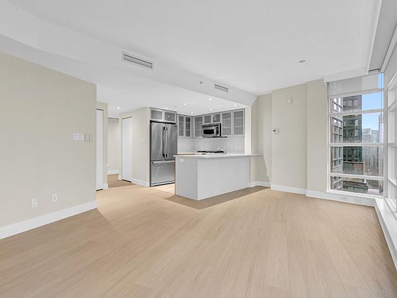 5th image of 1205 Hastings St W #2305