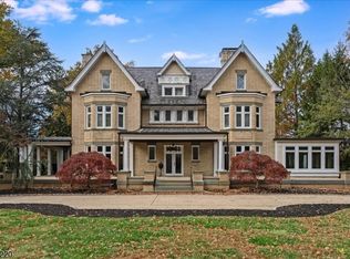 62 Canfield Rd, Morristown, NJ 07960