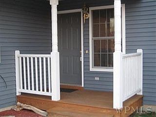 1st image of 271 Pinebrook Dr