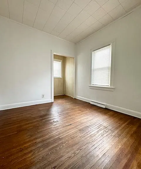 1023 National Ave — Photo 8