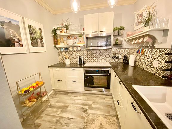 3rd image of 2709 Via Cipriani Unit 532A