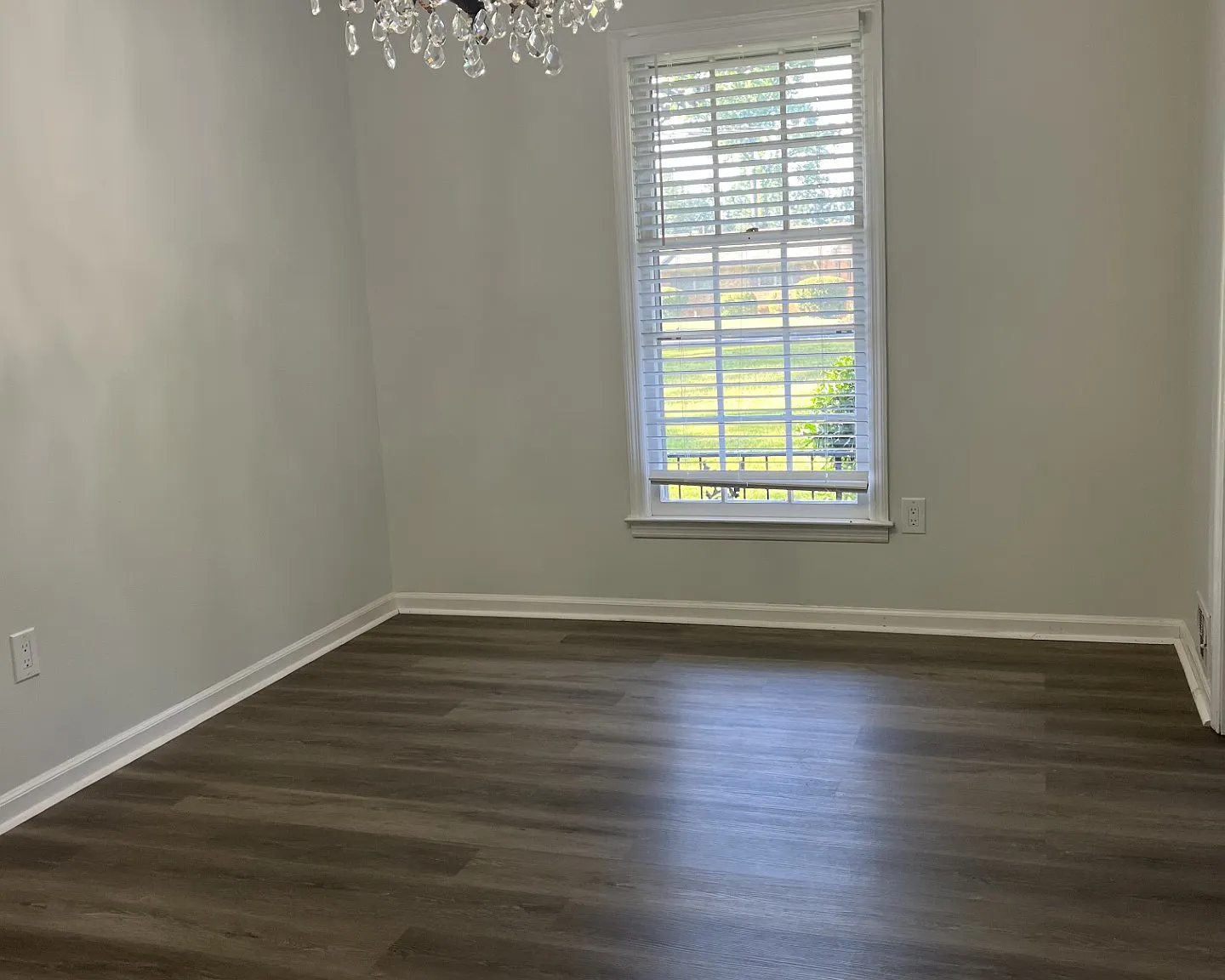 3 bed, 2.5 bath, 1739 sqft, $2,000 — Photo 4