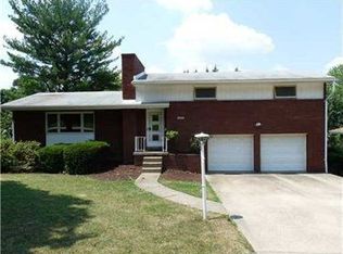 2524 N Lightwood Ave, Bethel Park, PA
