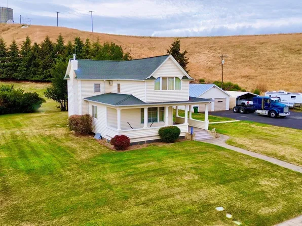 301 Alkali St, Endicott, WA 99125