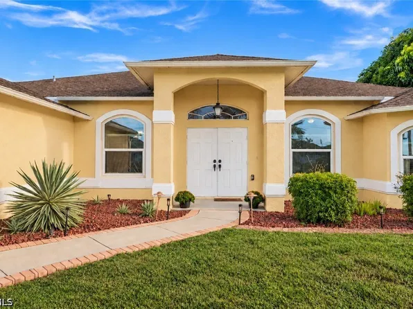 2223 NW 25th Ter, Cape Coral, FL 33993