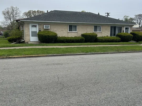 735 May St, Calumet City, IL 60409