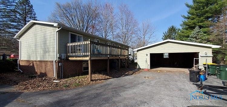 2nd image of 10816 Cable Ave