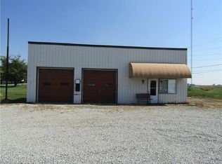 309 S Main St, Linden, IN