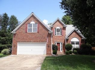 102 Peralta Cir, Mooresville, NC 28117