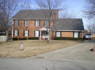 1820 Barwick Dr, Lexington, KY 40505