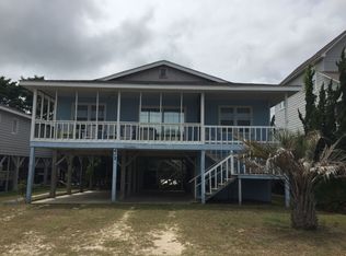412 34th St, Sunset Beach, NC 28468