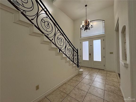 2nd image of 4012 Ulex Ave E