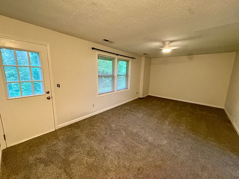 1507 Olde Hickory Rd #S — Photo 8