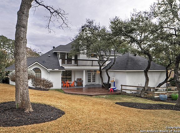 3rd image of 8522 Fairway Trail Dr