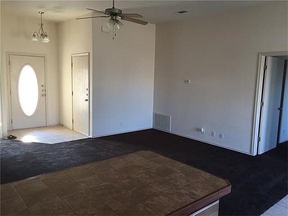 Open kitchen/living/dining area great for entertaining.