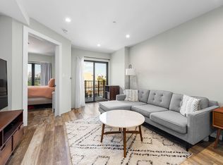 30-82 Crescent St #4, Astoria, NY 11102