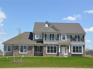 76 Coventry Rdg, Pittsford, NY 14534