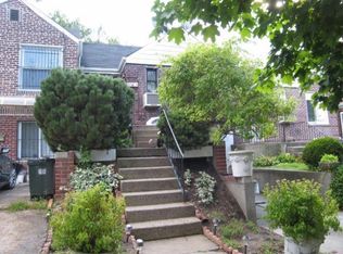 5714 84th St, Elmhurst, NY 11373