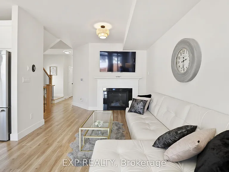 142 Sycamore St — Photo 18