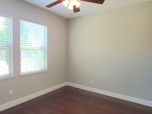 5th image of 3598 Rosecrest Cir