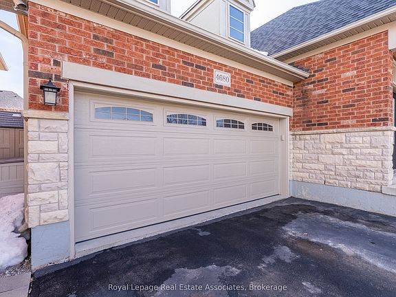 2nd image of 4680 McLeod Rd