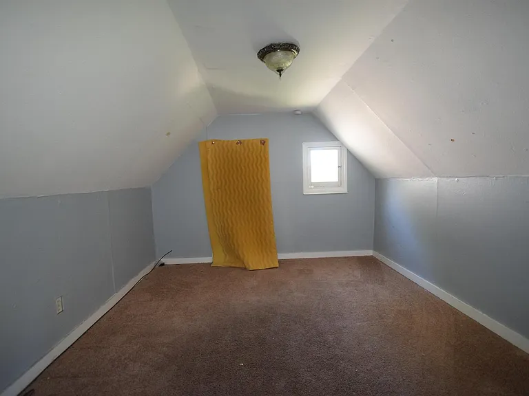 26 Weider St — Photo 11
