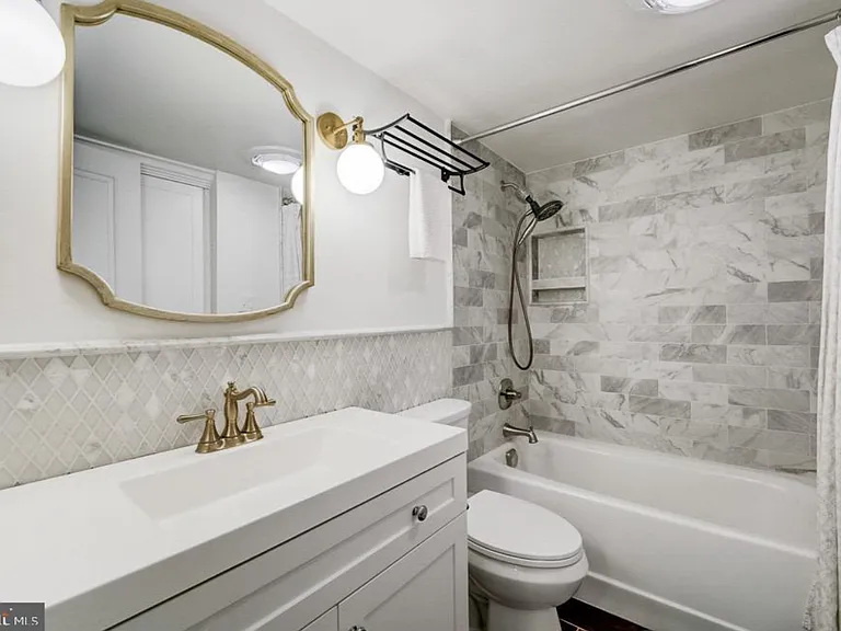2111 Wisconsin Ave NW #222 — Photo 14