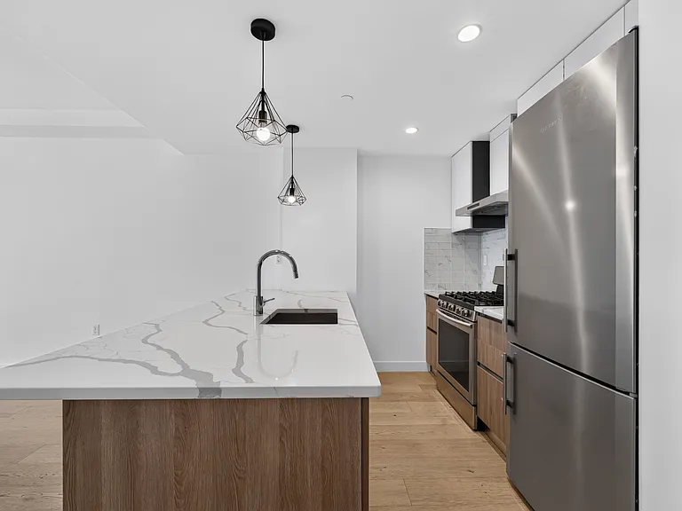 148-37 88th Ave #5B — Photo 6