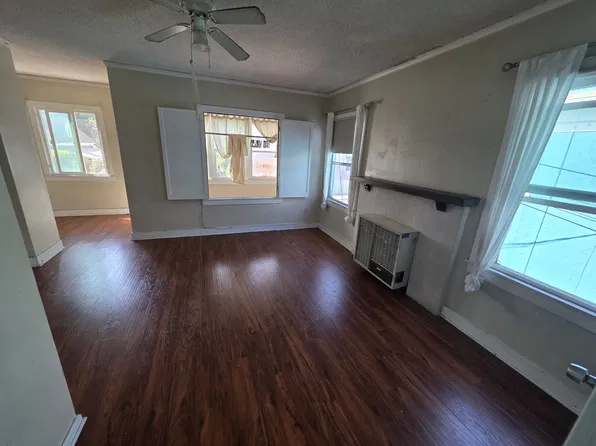 139 E 27th St #1, Los Angeles, CA 90011