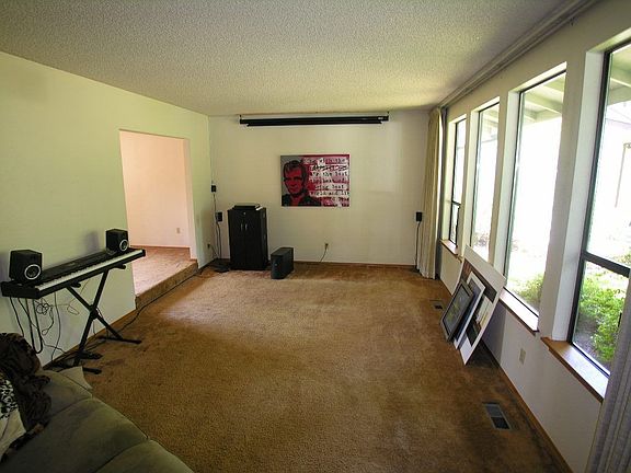 2nd image of 4623 62nd Ave W