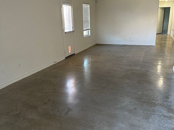 5th image of 1104 Barbara Jordan St Unit A