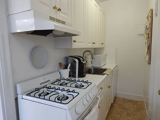 Rented by Rachel Realty | media 23