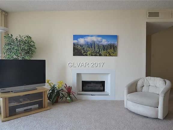 4th image of 750 S Royal Crest Cir Unit 341