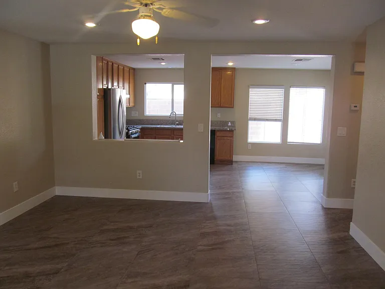 3336 Popcorn Flower St — Photo 8