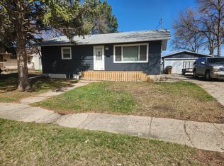 1813 Main St S, Minot, ND 58701