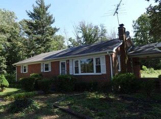 27275 Old Village Rd, Mechanicsville, MD 20659